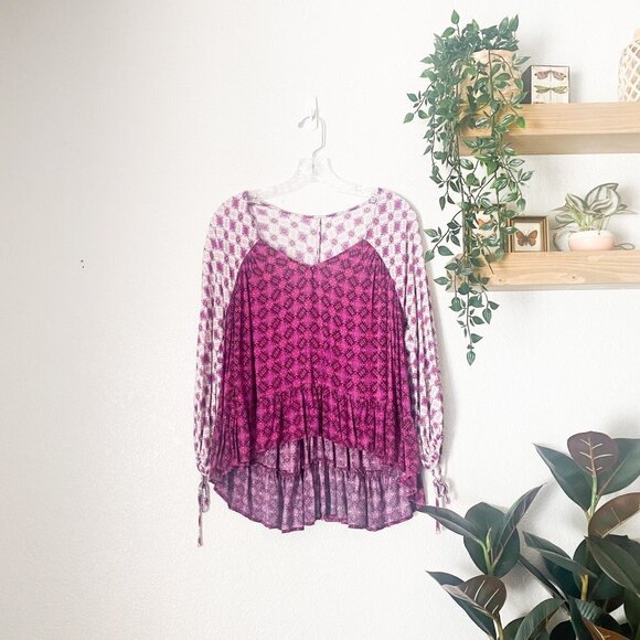 🦋 FOREVER 21 BOHO Pink Floral Blouse Top Medallion Casual Indie Everyday Teach - Picture 1 of 3